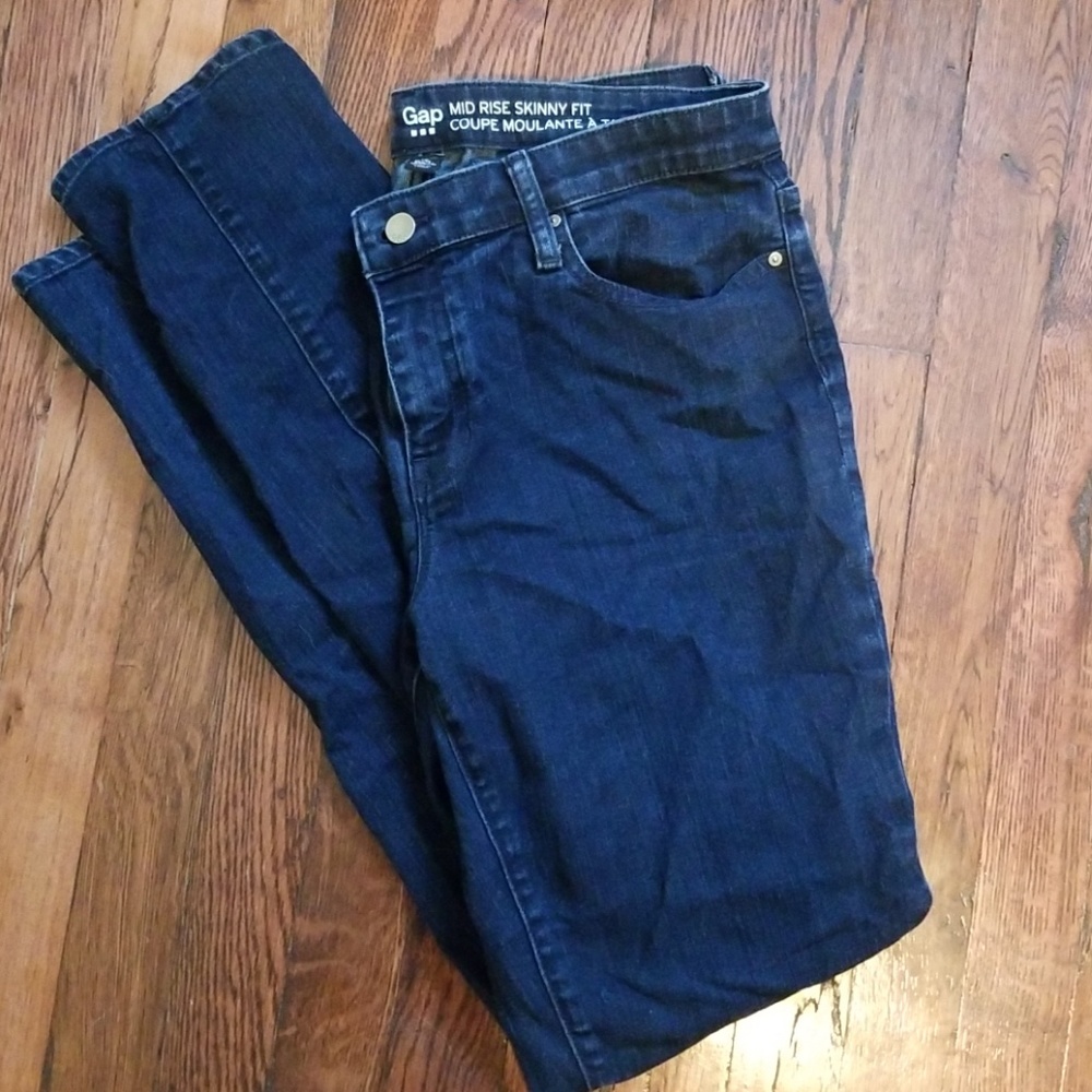 Gap mid rise skinny fit jeans
